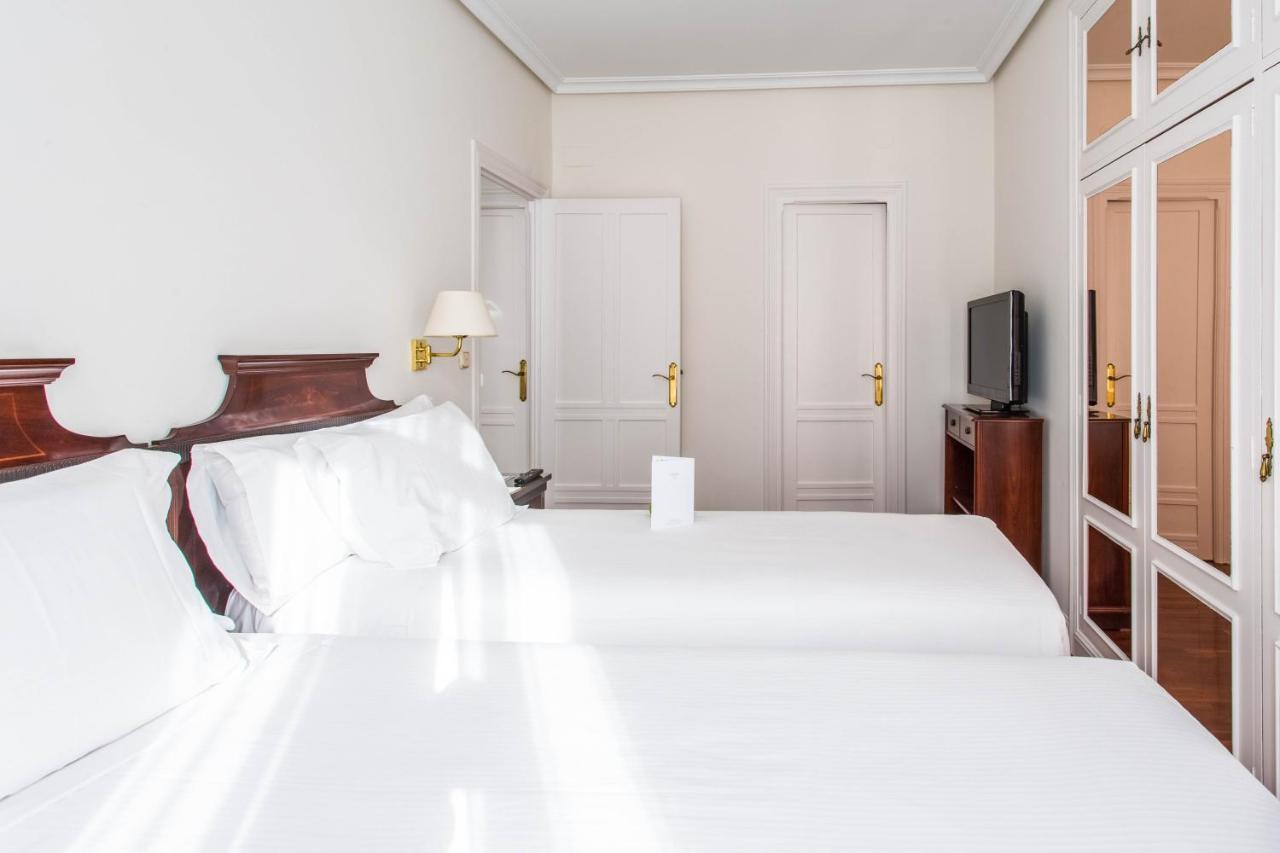 Sercotel Apartamentos Europa Saint-Sébastien Extérieur photo